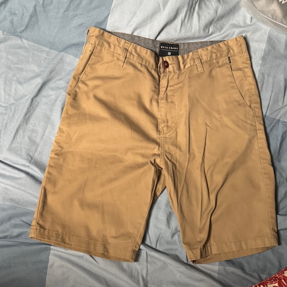 Billabong Men's Khaki Flat Front Shorts